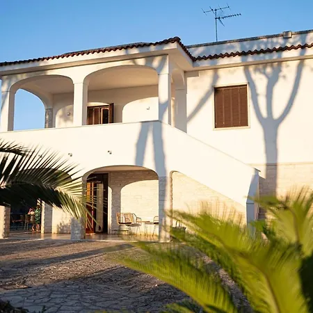 Cinque Pini - For 10 People Villa Locorotondo