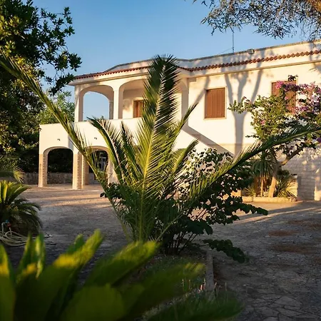 Cinque Pini - For 10 People Villa Locorotondo
