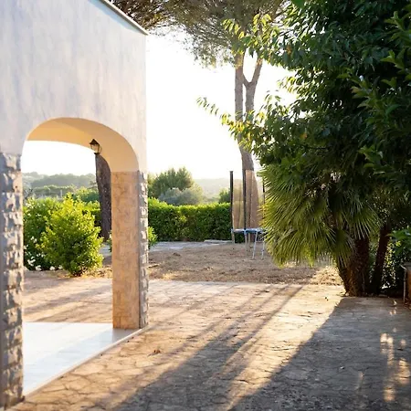 Villa Cinque Pini - For 10 People Locorotondo